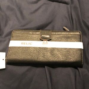 Wallet by relic NWT w/RFID security